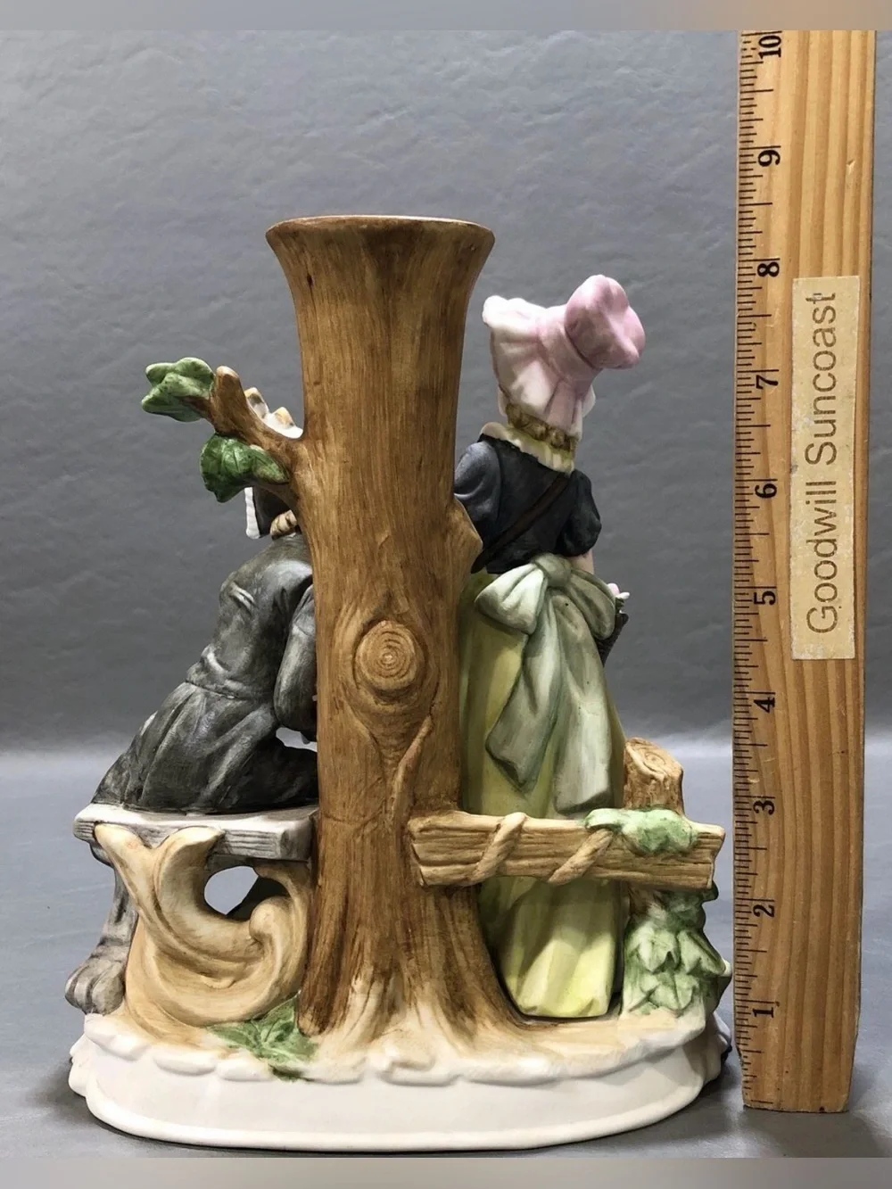 Vintage Porcelain Bud Vase Of Colonial Courting Couple Figurine **read**